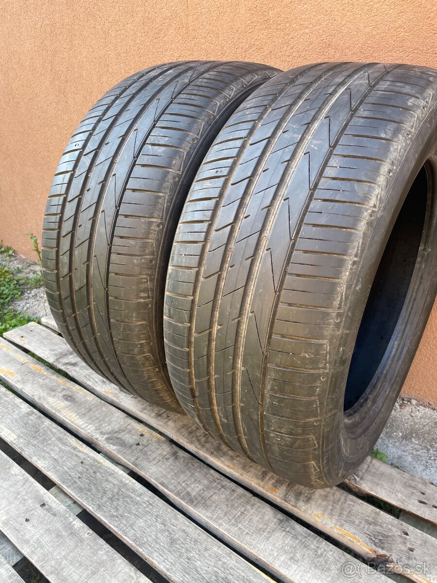 Hankook 255/55 R18 2ks=50€