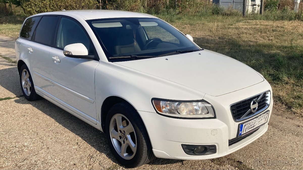 Volvo V50