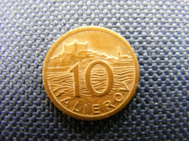 10 halierov 1942