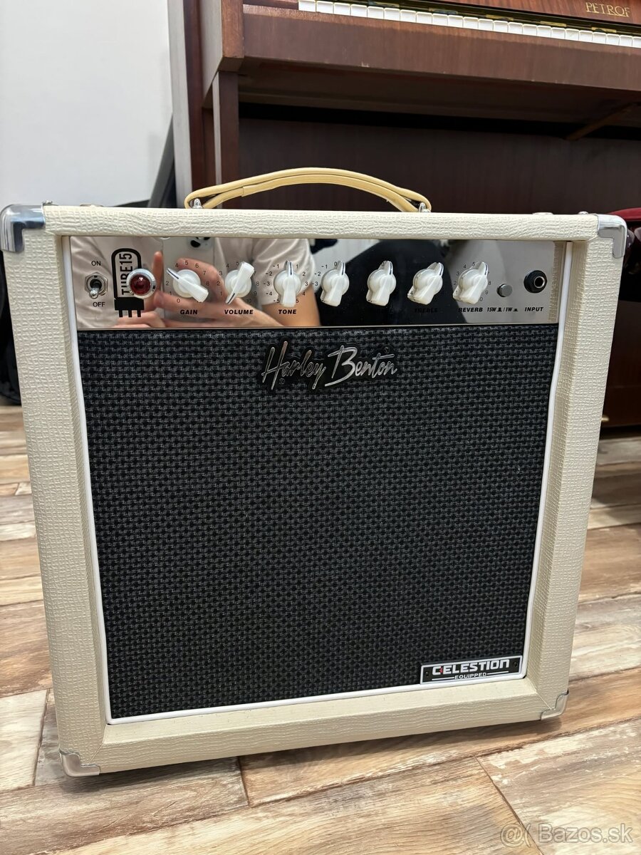 Lampové kombo, Harley Benton TUBE15, AMP