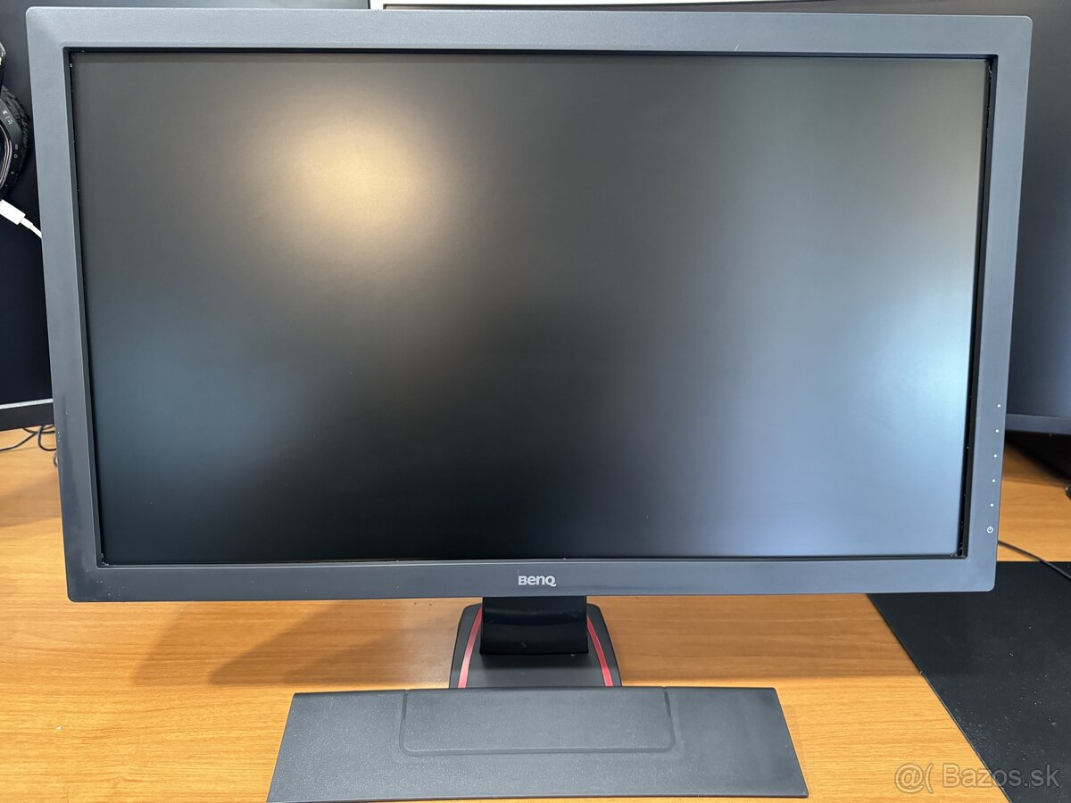 24” herny monitor  Zowie RL2455