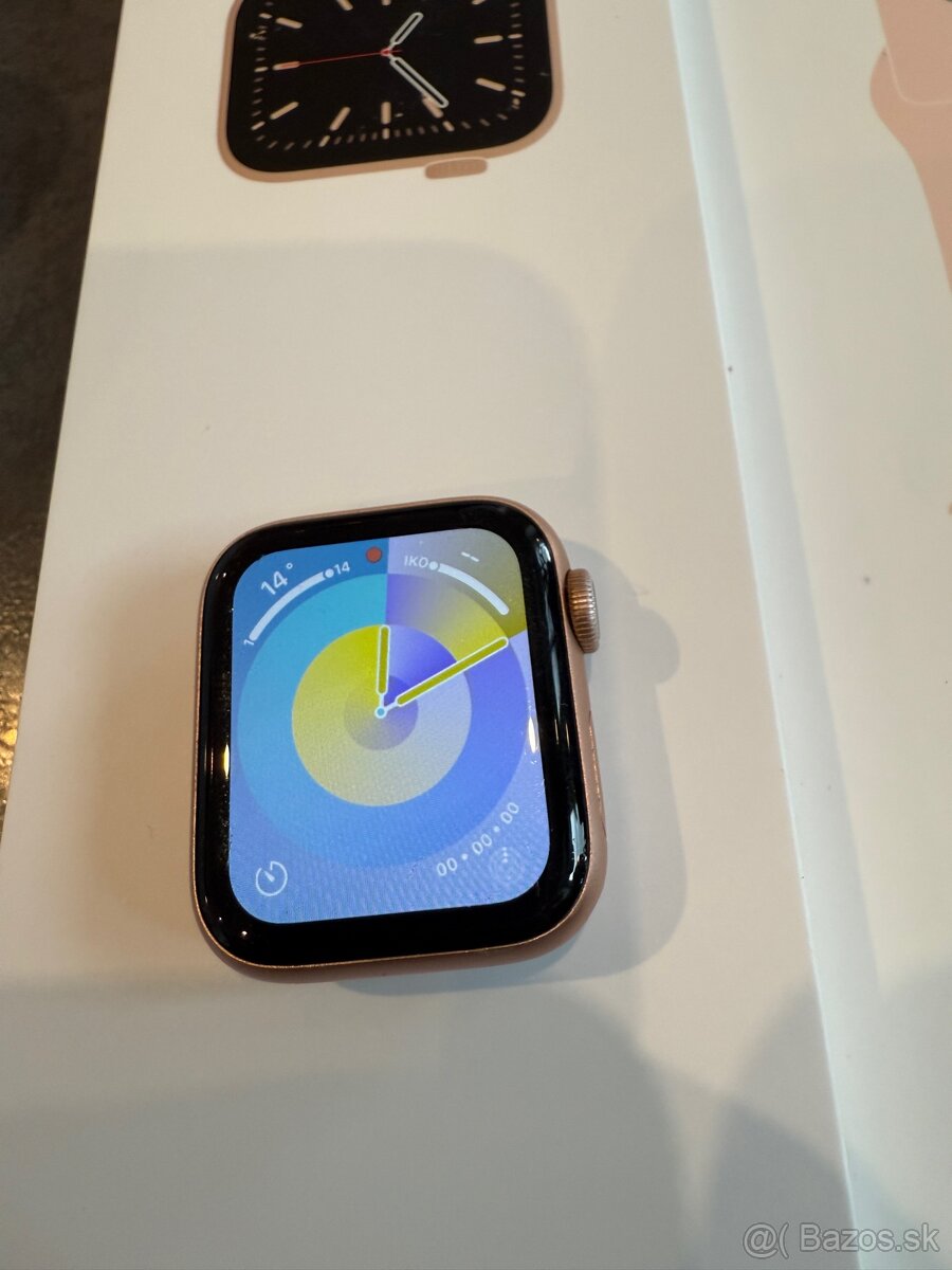 Apple watch 6 40mm Rose gold