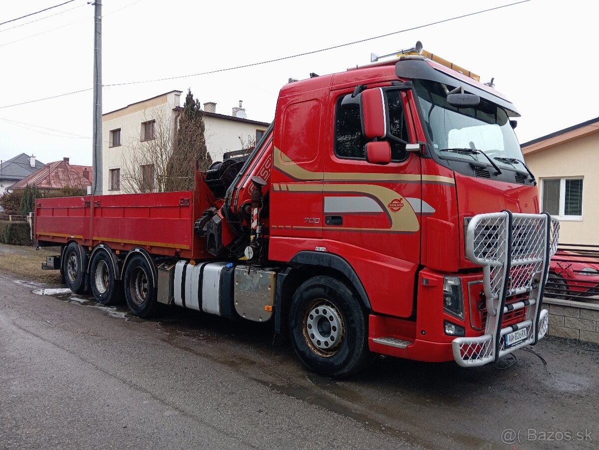 Volvo Fh16 700HP s hydraulickou rukou Fassi 365XP 8x4