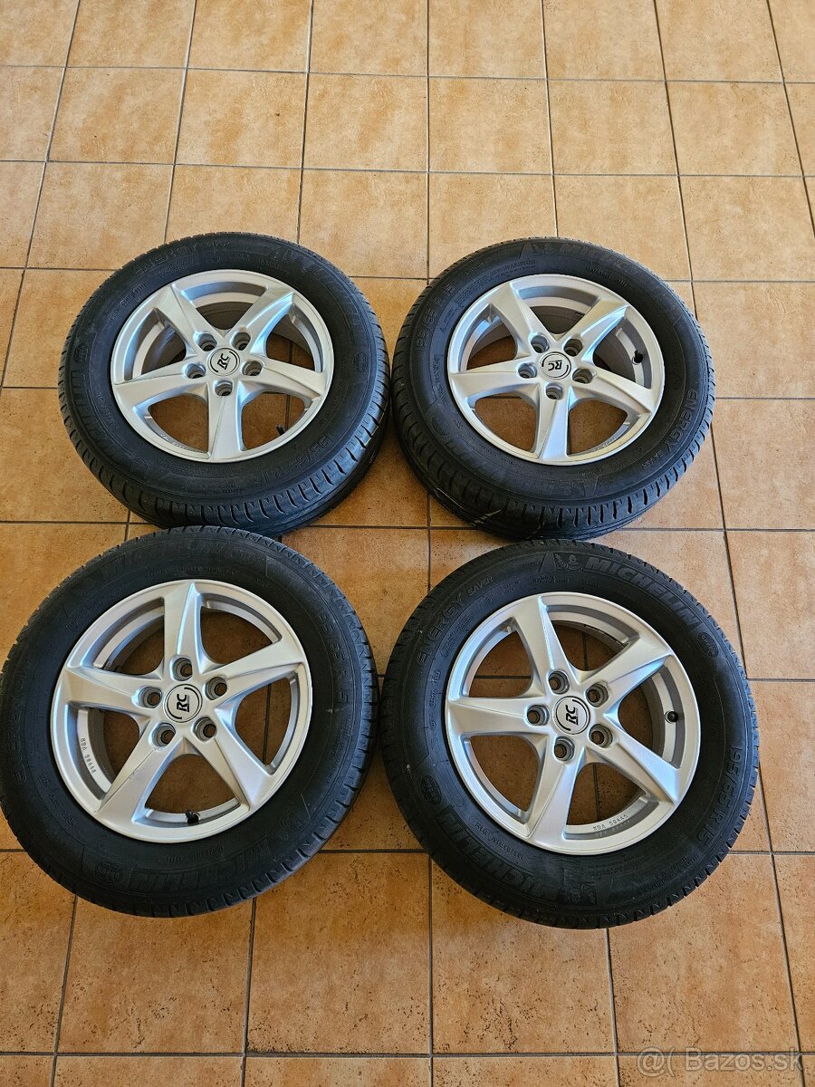 Alu Disky RC Design: R15, 5x114,3x64 z Hondy