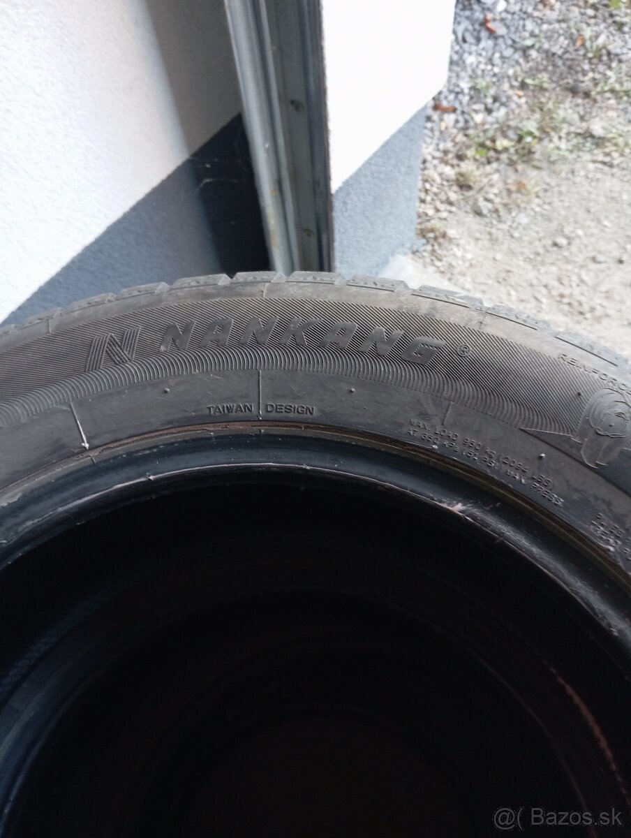 Zimné. Pneumatiky 225/65 R17