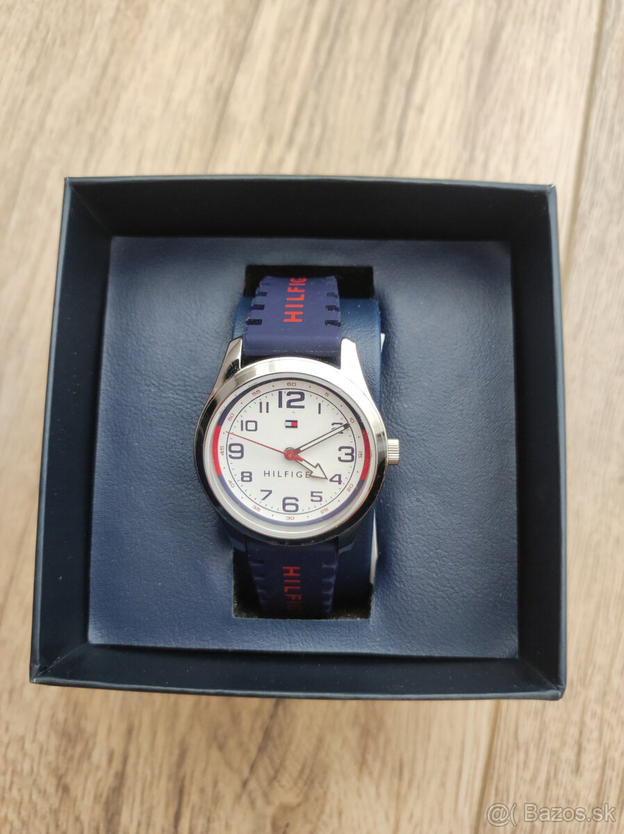 Tommy Hilfiger hodinky - Navy (modré)