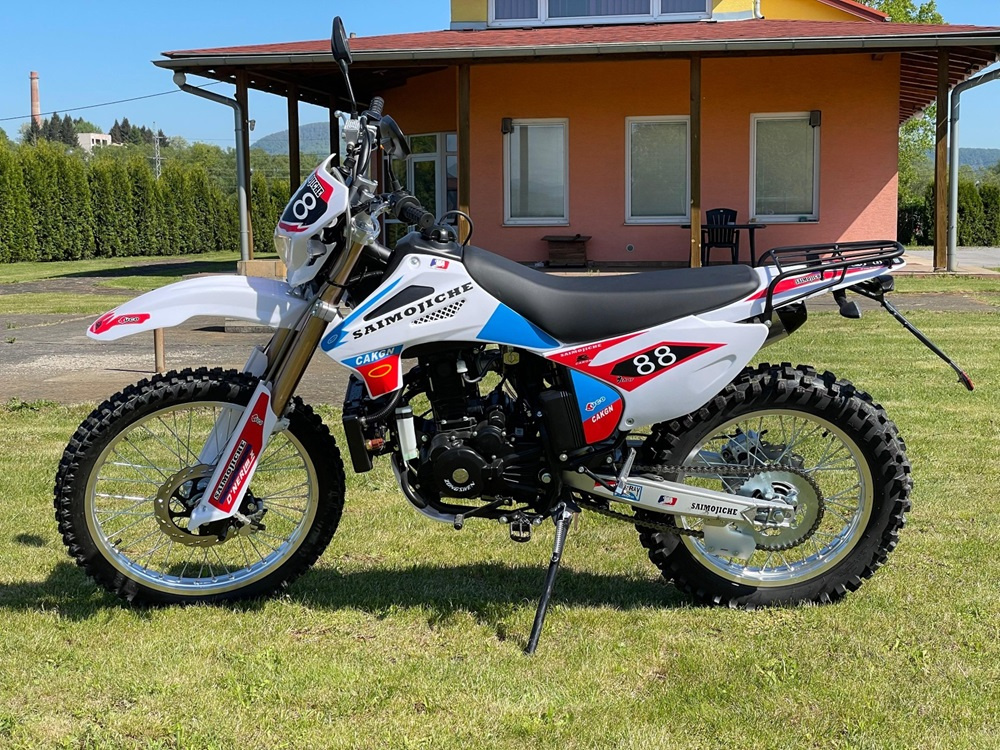 Terénne enduro - motocykel 280 cm3 (25 koní)