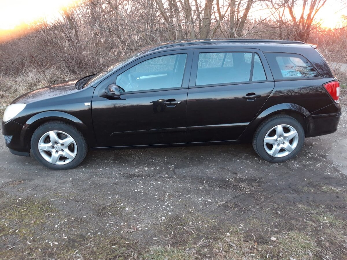 Opel Astra combi