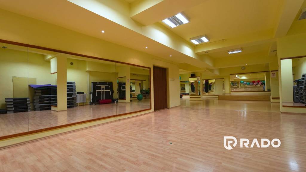 RADO | ZABEHNUTÉ FITNESS-CENTRUM  | BA-PETRŽLKA