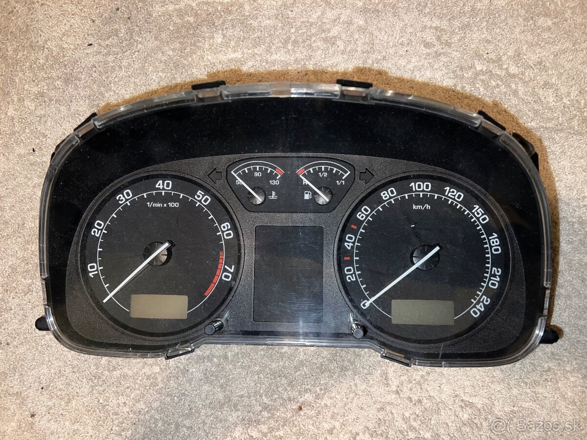 Budiky / tachometer skoda octavia 1  benzin.