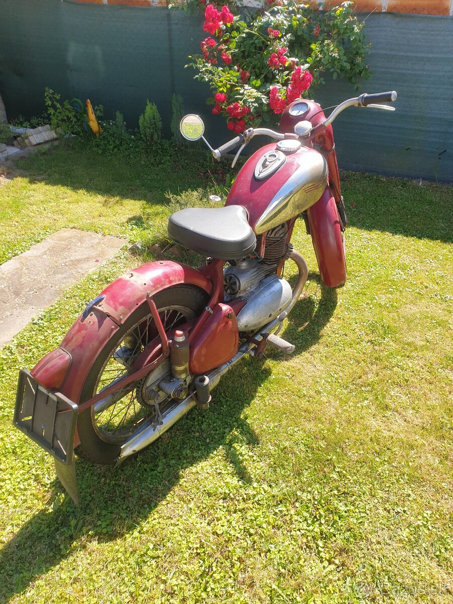 Jawa perak 250