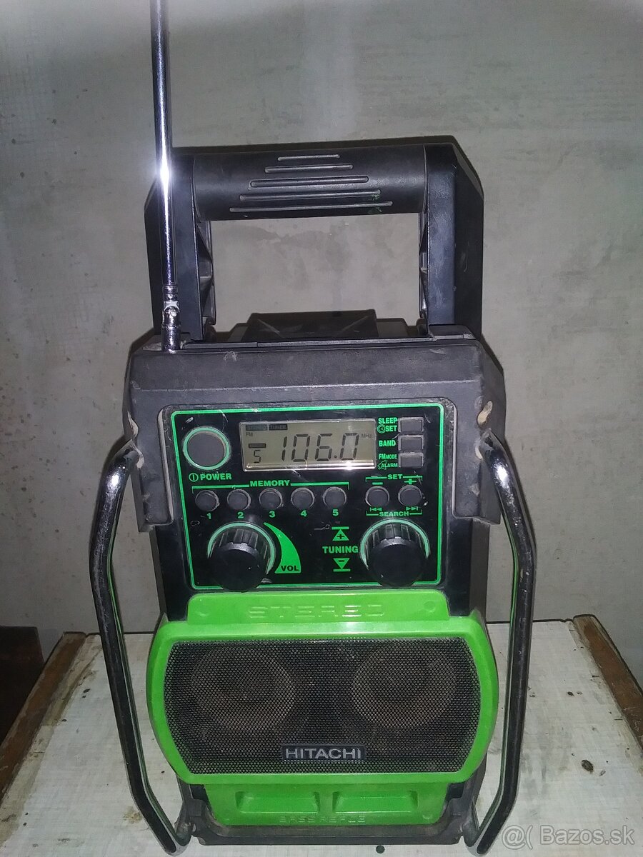 stavebne radio hitachi bateria nabijacka kabel na 220v