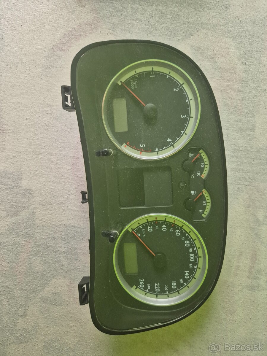 Sportchrome tachometer polodot