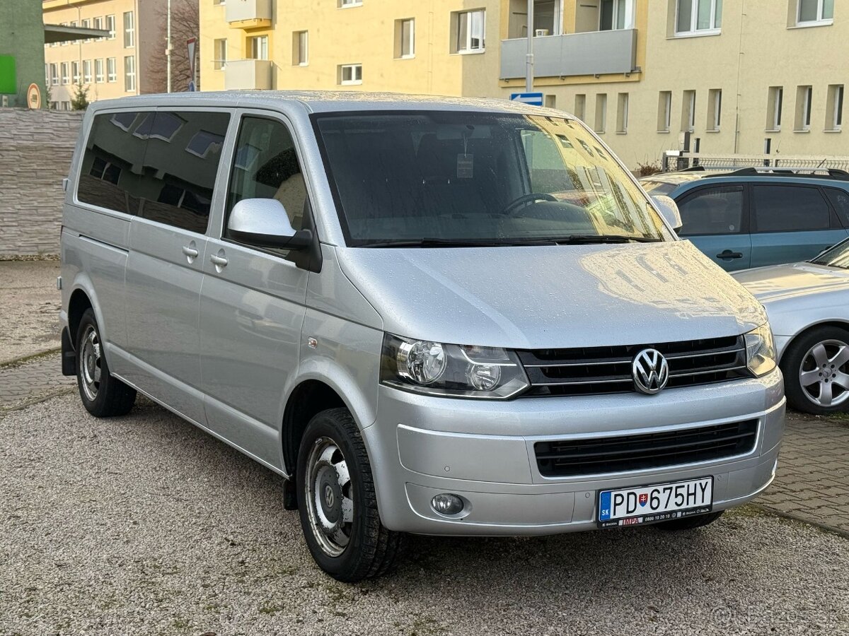 Volkswagen Caravelle  2.0 TDI - 4x4 - 8 miestny