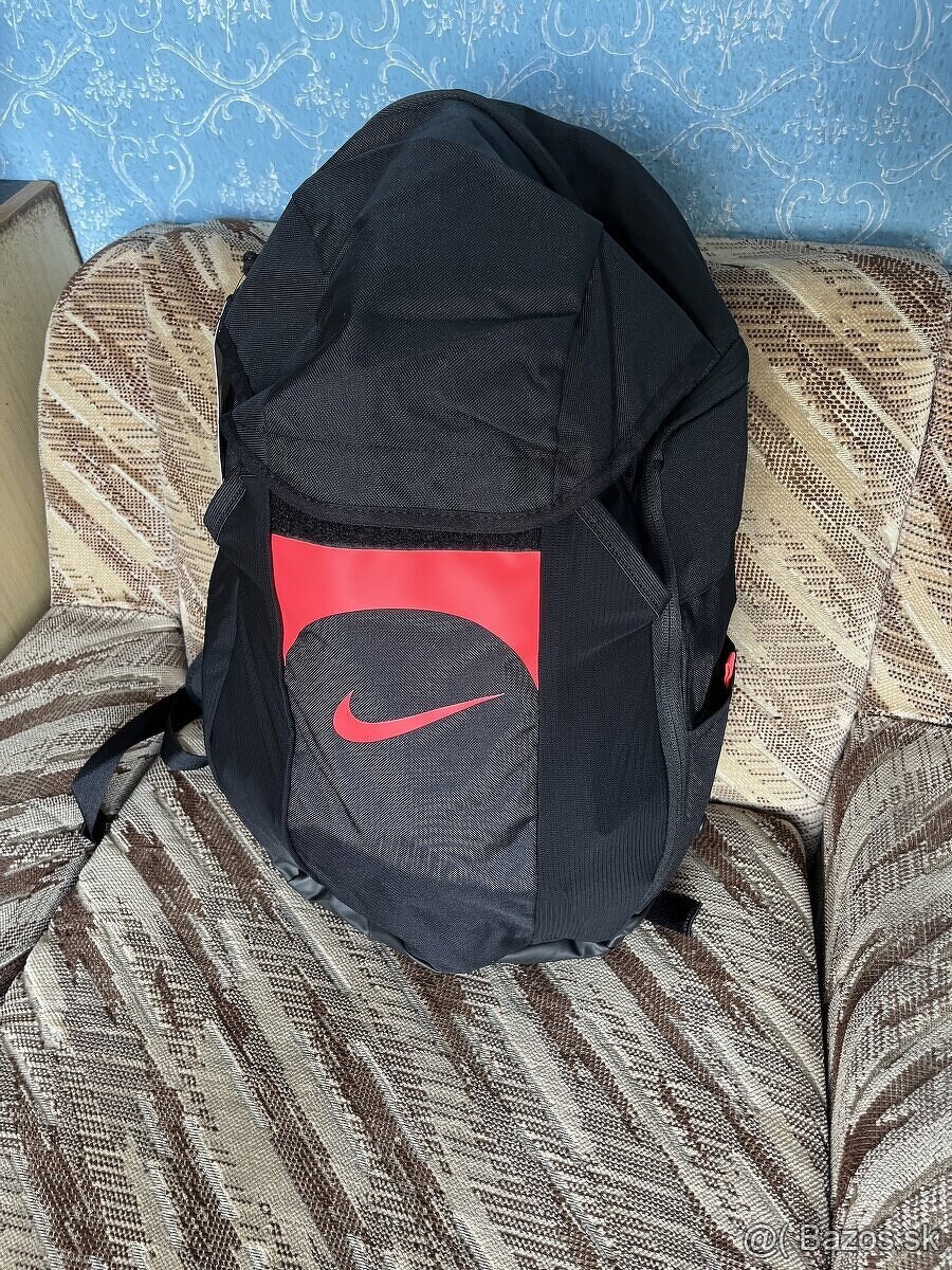 Športový Ruksak Nike 30L nový