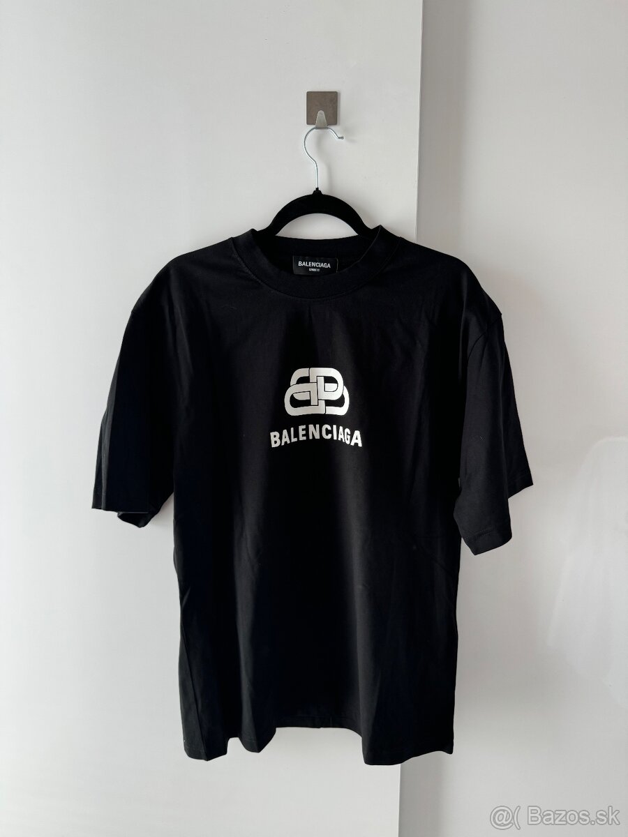 Balenciaga black tee