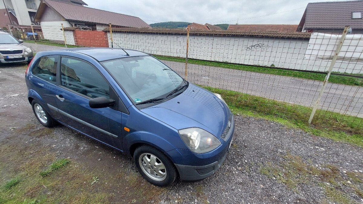 Ford Fiesta 1.3 benzín, 51 KW, M5, 3 Dv.