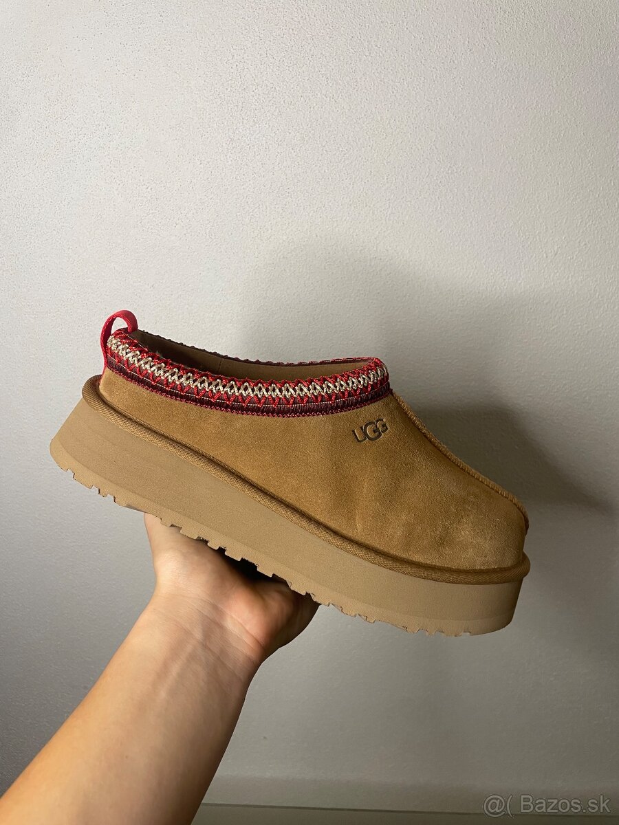 Ugg tazz chestnut 41