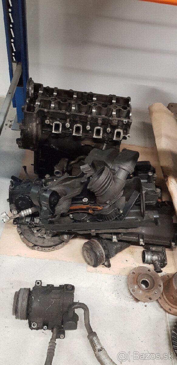 Motor bmw e46 320d 100kw