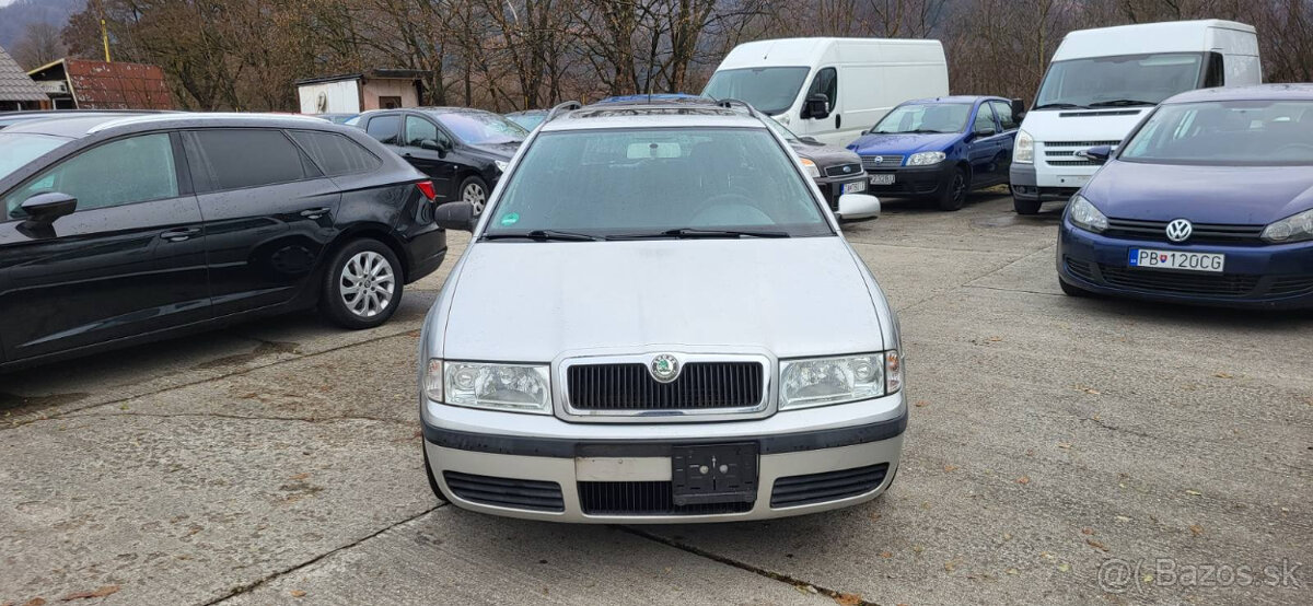 ŠKODA OCTAVIA COMBI 1,6 MPi TOUR