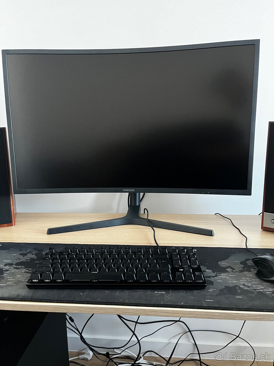 Monitor Samsung C32HG70