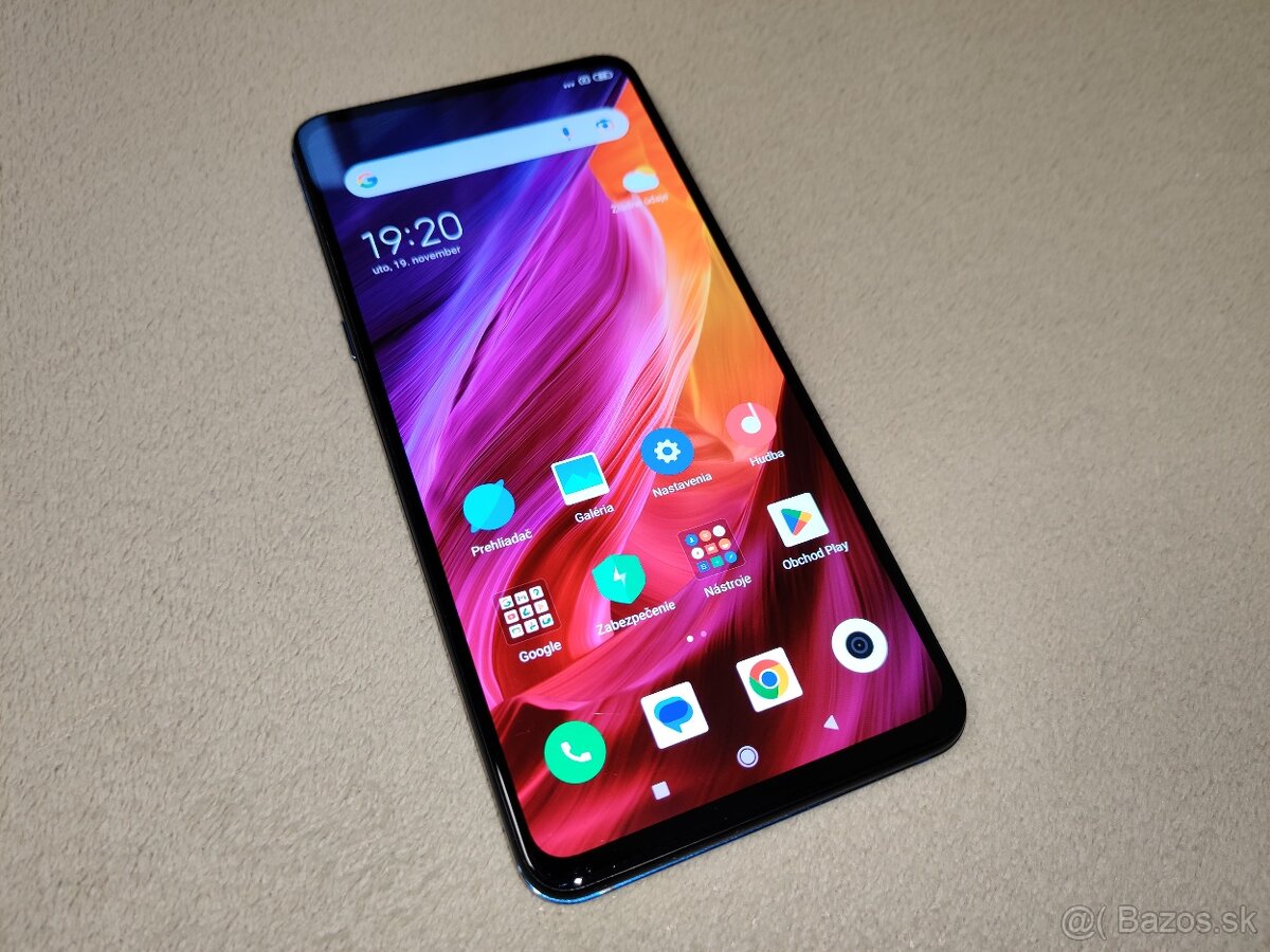 Xiaomi Mi Mix 3 - 5G.  6gb/64gb.  Modrá šedá metalíza.