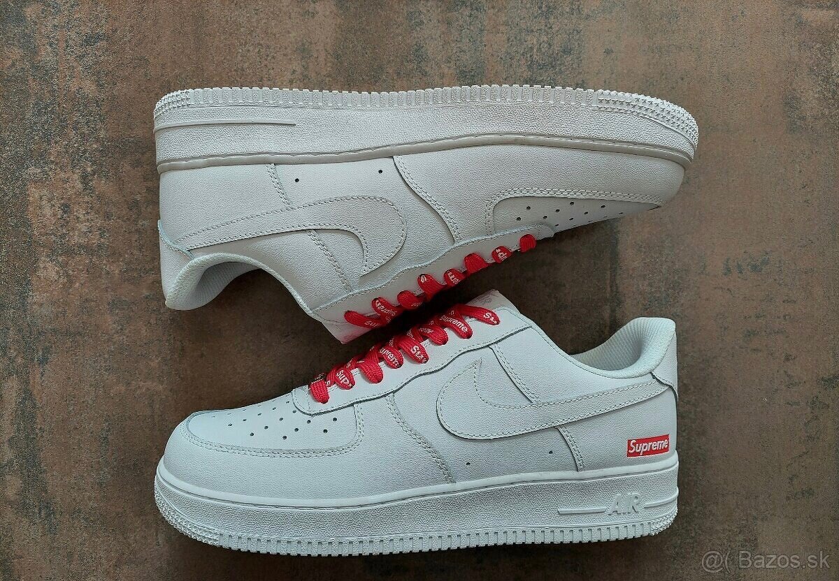 Nike AF1 Low x Supreme