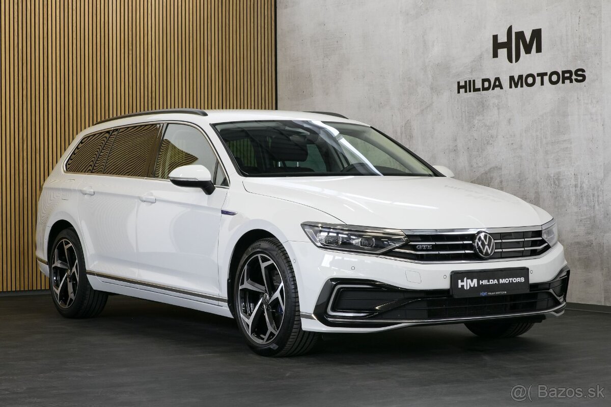 VW Passat Variant GTE 1.4TSI 160kW DSG Tažné IQ ACC Side