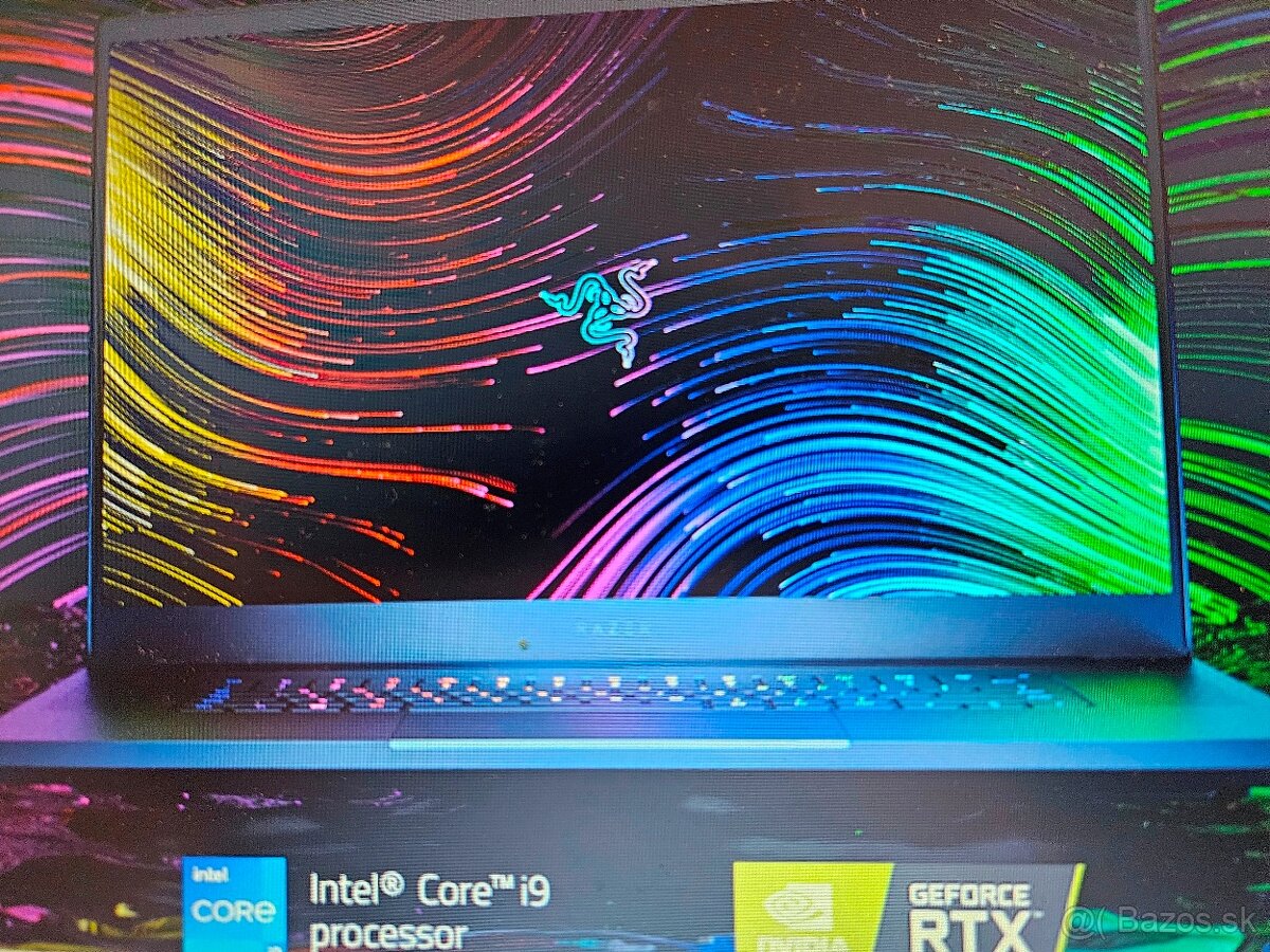 SUPER AKCIA Predám herný notebook RAZER BLADE 18