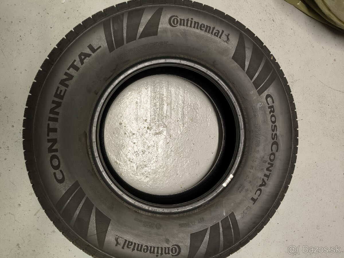 Continental CrossContact 255/70 R16 111T