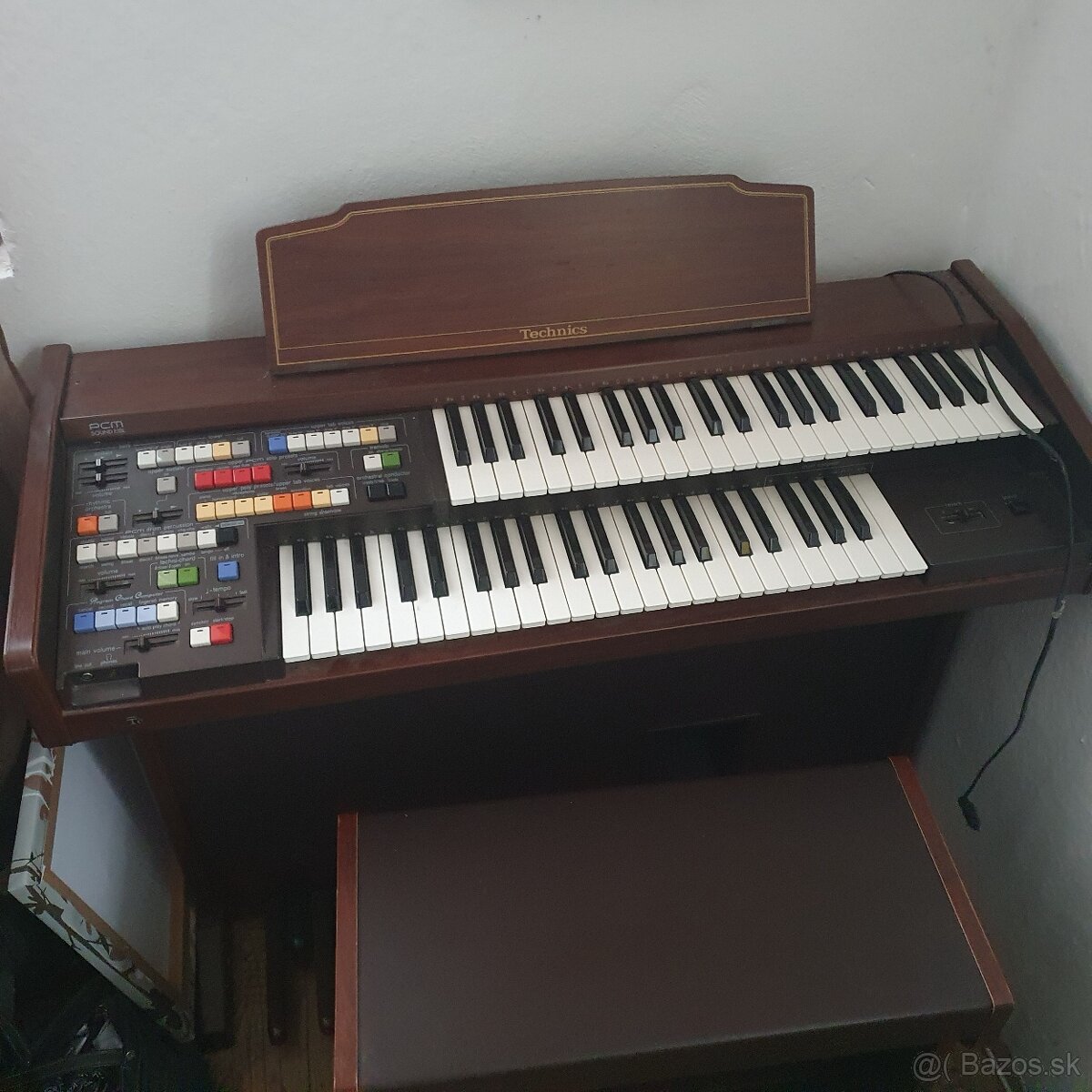 technics  elektronicky organ