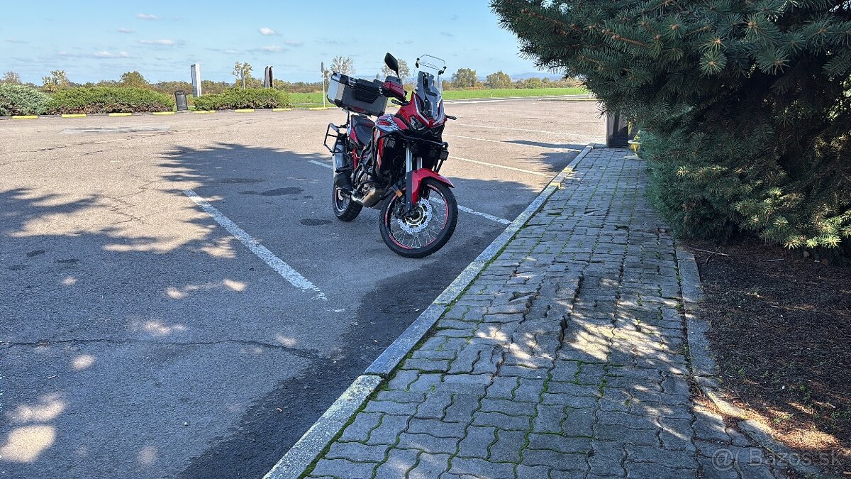 Predám Honda africa twin 1100