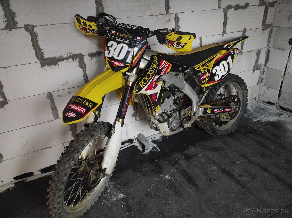 Suzuki rmz 250