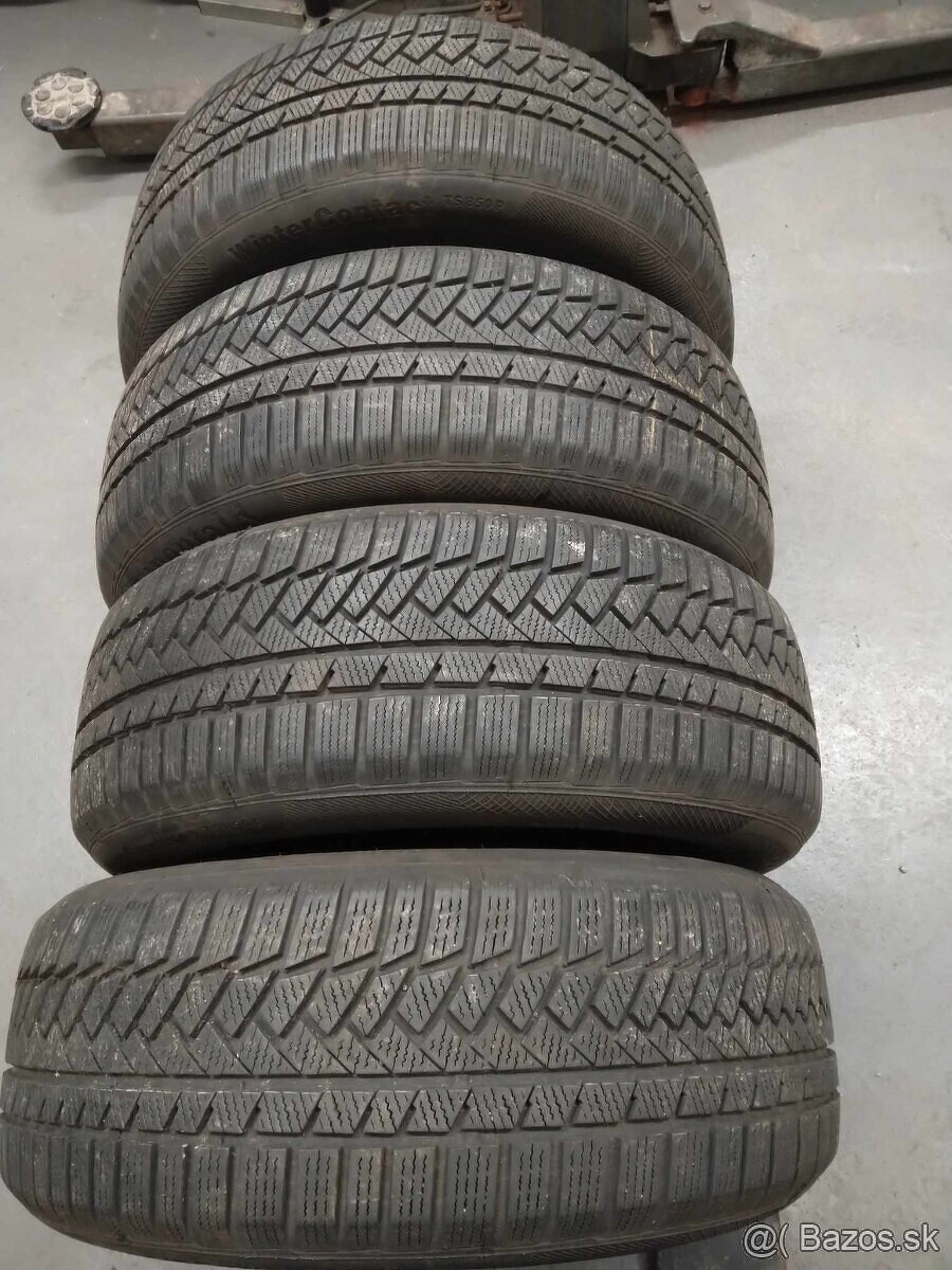 225/55 R 18 zimné.