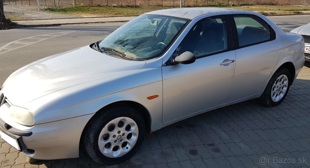 Alfa Romeo 156