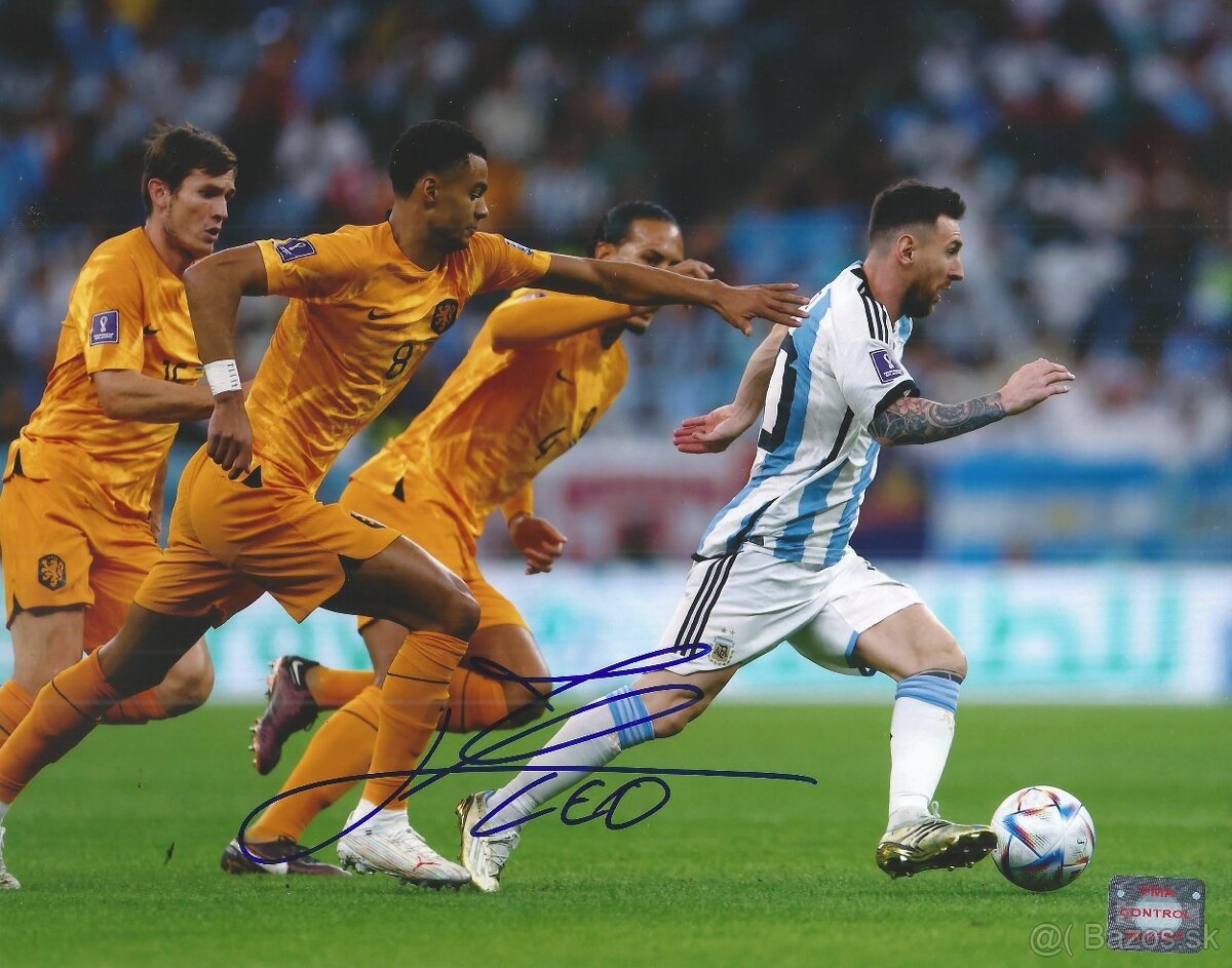 Lionel Messi - foto s podpisem, COA + hologram