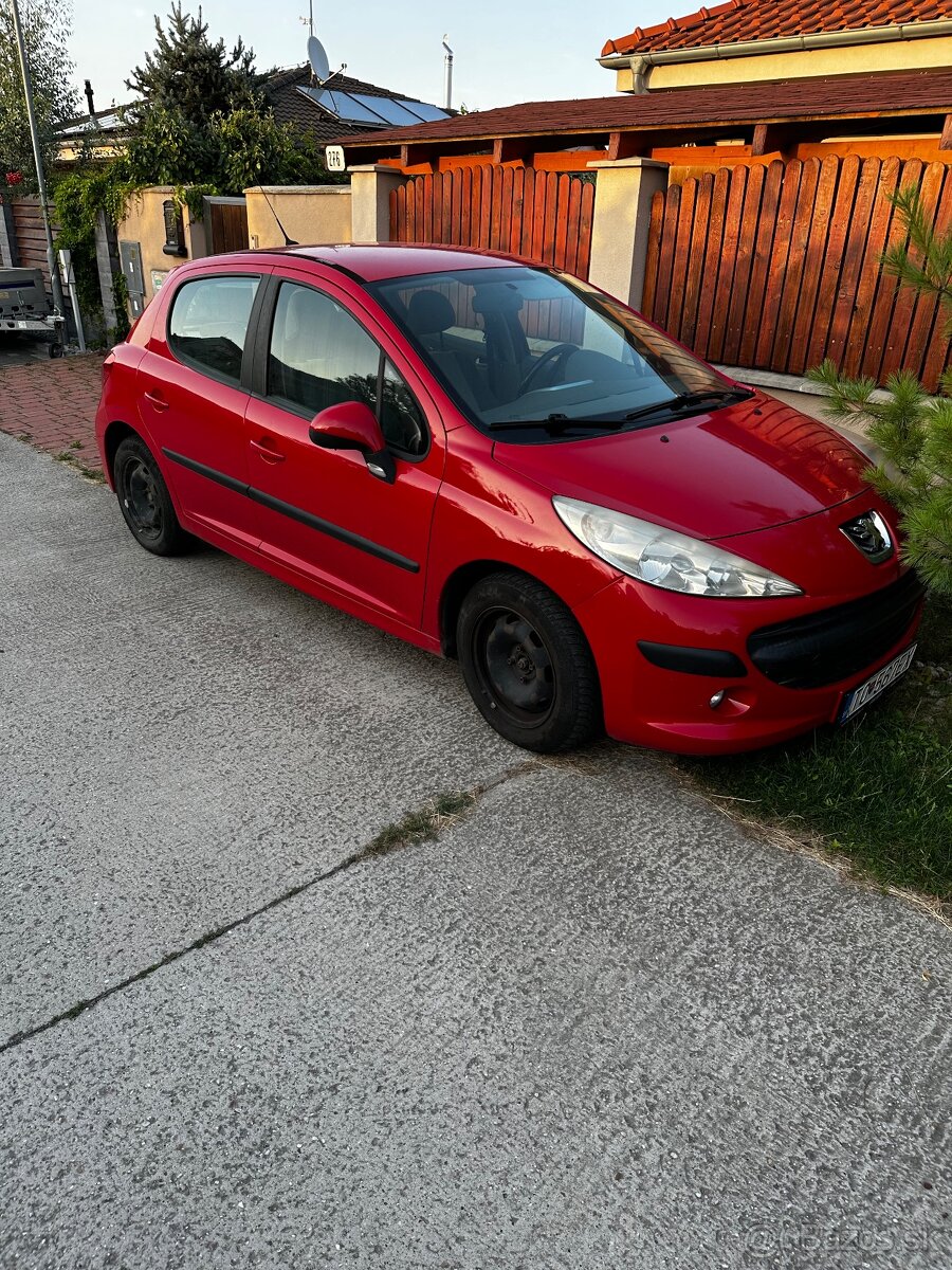 Peugeot 207 LPG