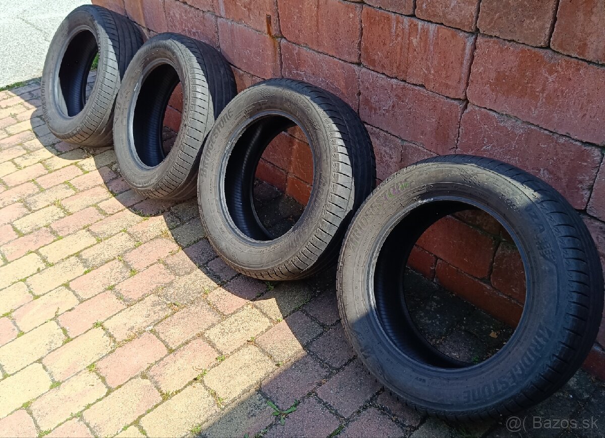 Bridgestone Turanza 225/60 R17