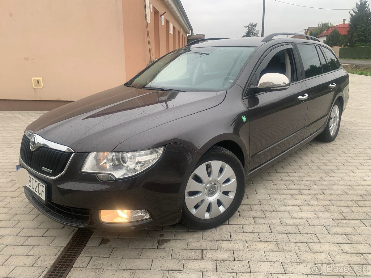 Predám Škoda Superb Combi II 1.6 TDI r.v2012 77kw GreenLine