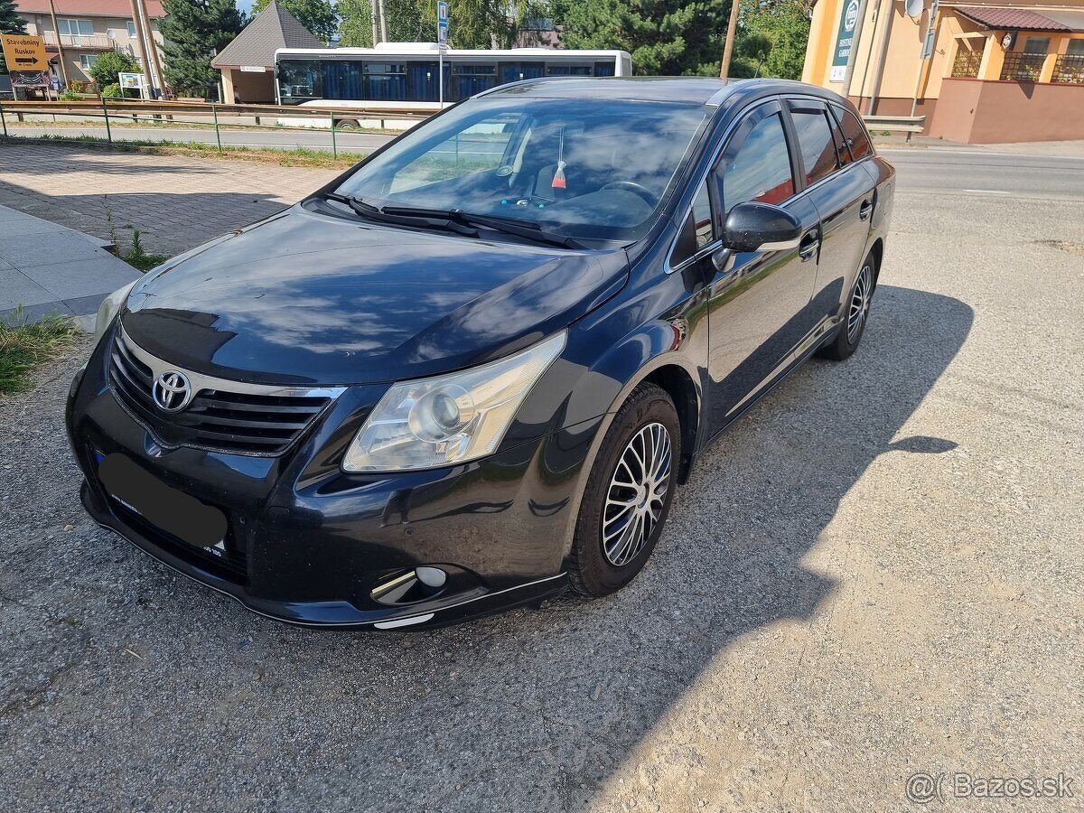 SURNE PREDAM TOYOTA AVENSIS 2.0 DIESEL,93KW