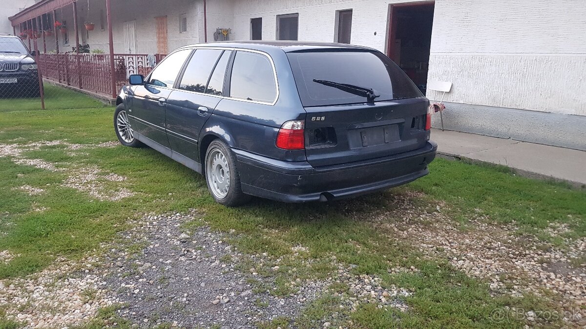 Bmw e39 zadný nárazník