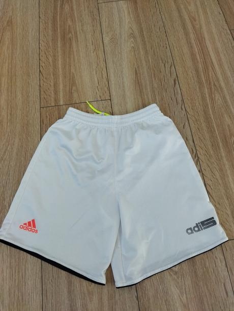 Adidas šortky, veľkosť 146/152