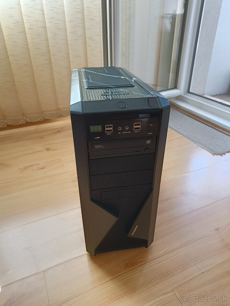 PC i5 4670, GTX 760, 16 GB RAM, 512 GB SSD, 1 TB HDD