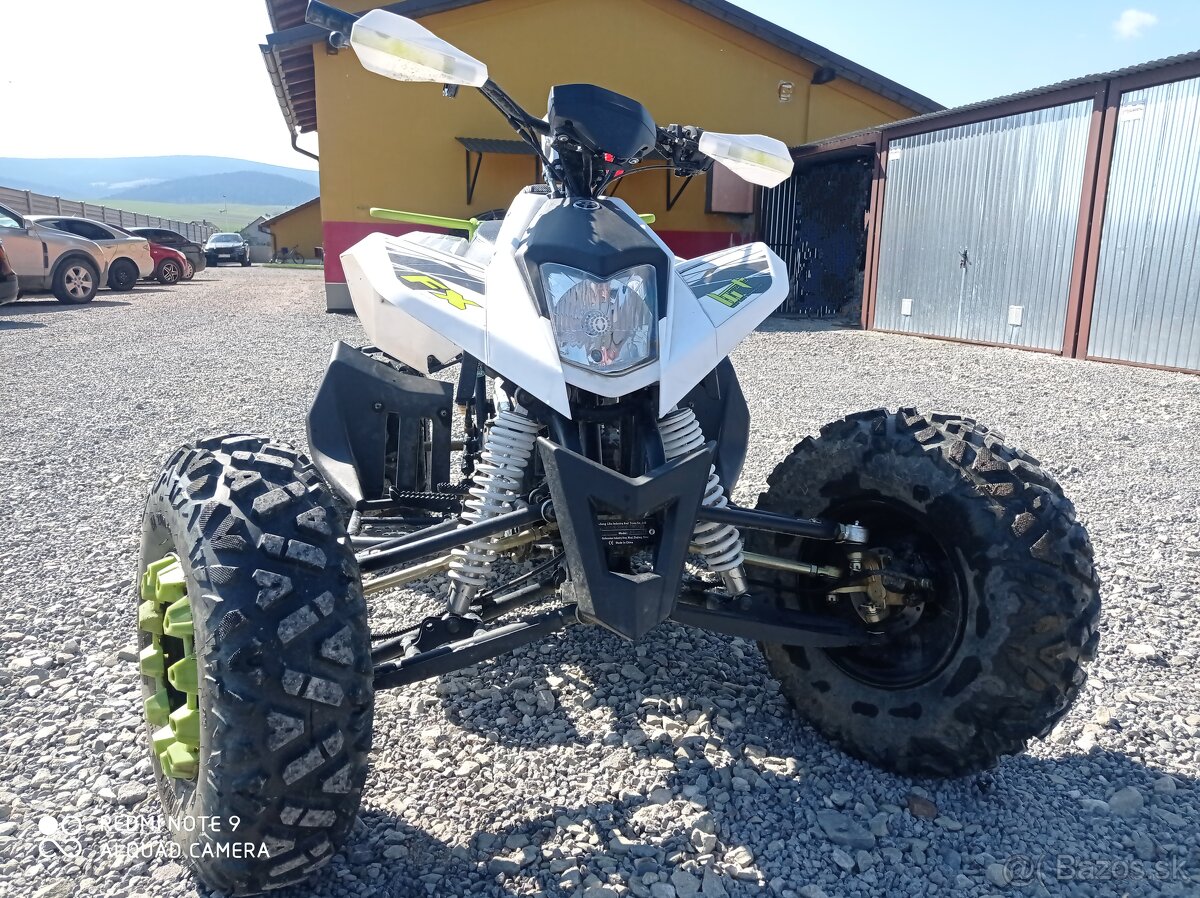 Atv 250 štvorkolka mad max