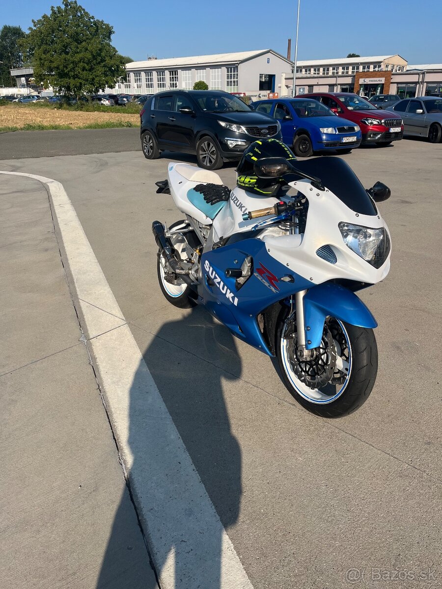 Suzuki gsxr 600