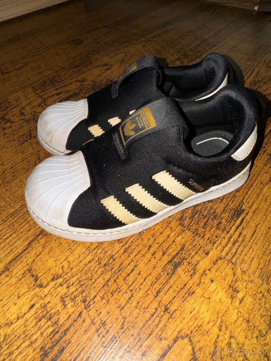 Predám topánky Adidas SUPERSTAR