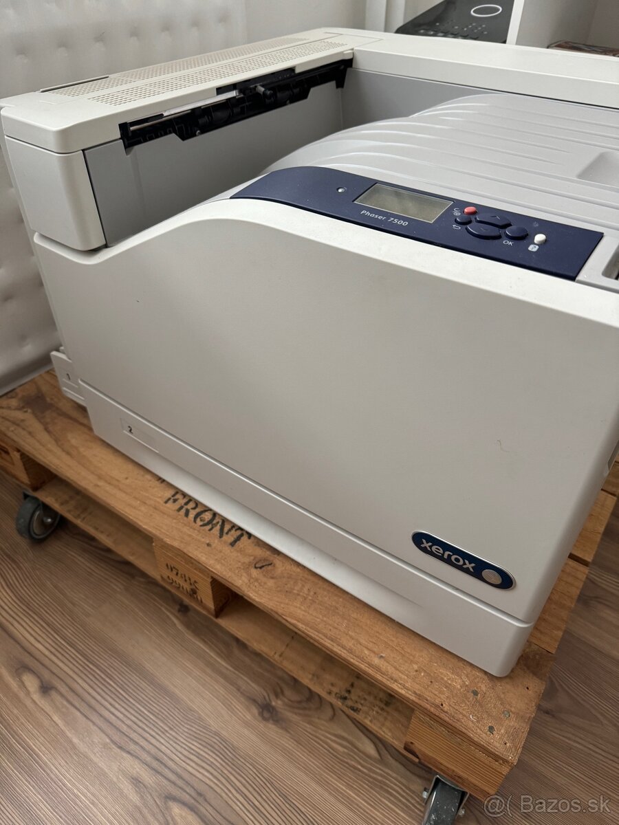 Tlaciaren XEROX Phaser 7500