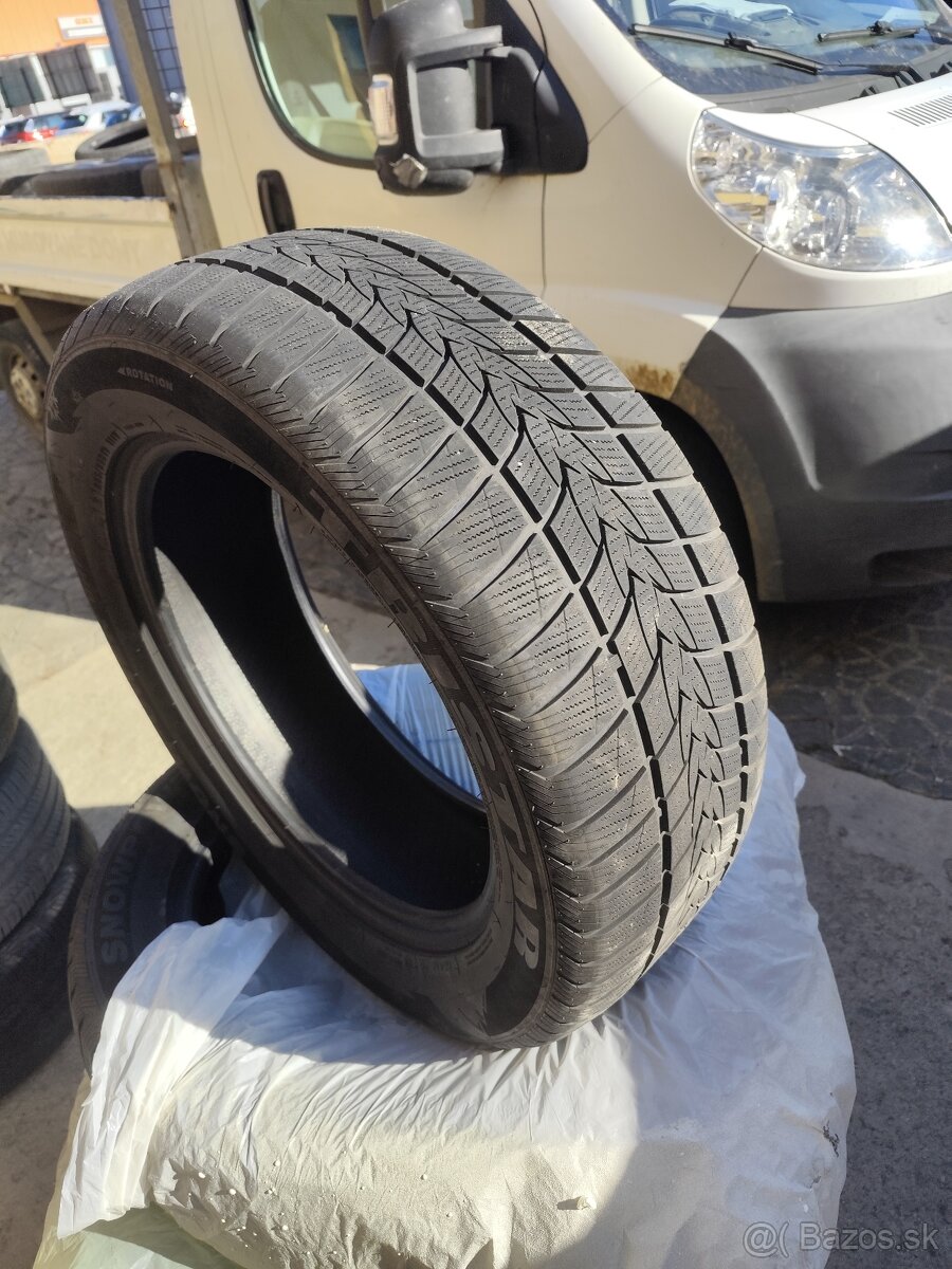 Predám pneumatiky TriStar 255/55R19