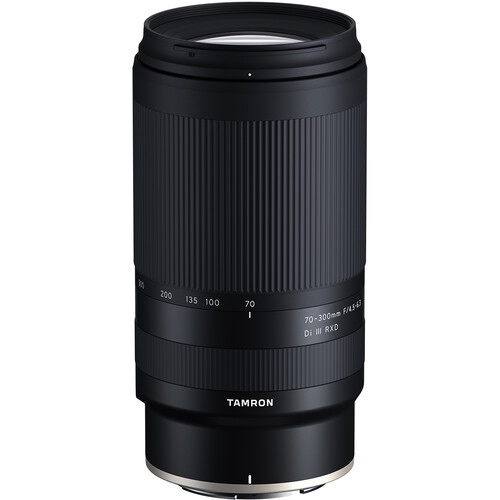 Tamron 70-300/f4.5-6.3 Di III RxD