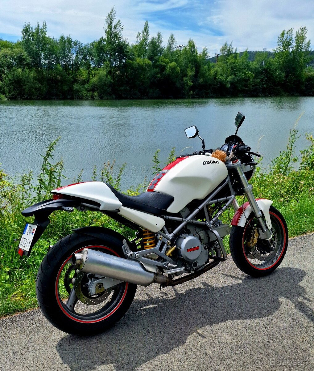 DUCATI MONSTER 620i